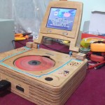 SEGA Wooden Saturn Laptop 6 150x150 All wood SEGA Saturn Laptop gives gamers an organic gaming experience