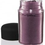 MAC Cosmetics Pigment2 150x150 Daphne Guinness reveals MAC Cosmetics Winter 2011 range