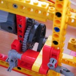 A mechanical loom made of 20,000 Lego pieces: It can actually weave fabric! lego mechanical loom 6 150x150 A mechanical loom made of 20,000 Lego pieces: It can actually weave fabric!